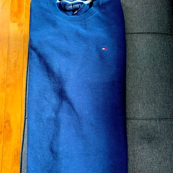 Tommy Hilfiger Long Sleeve Blue Top - Picture 1 of 2
